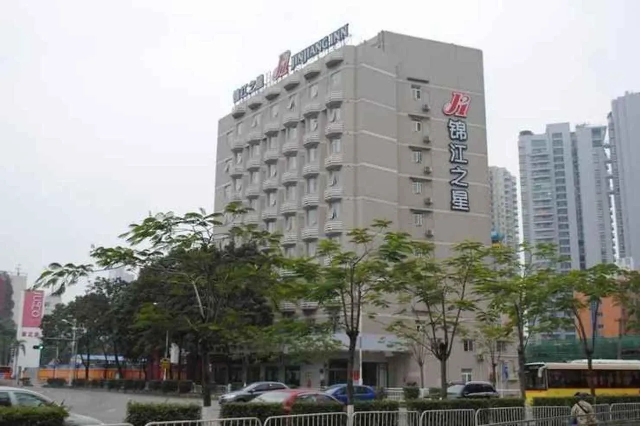 Jinjiang Inn Xiangzhou Lovers Road C location