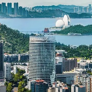 珠海粤财皇冠假日酒店 珠海